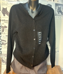 Native World Women’s Merino Possum Silk Button to Neck