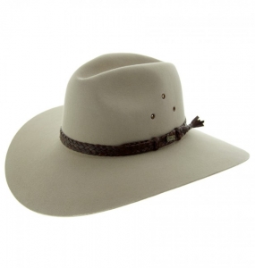 Akubra  Riverina